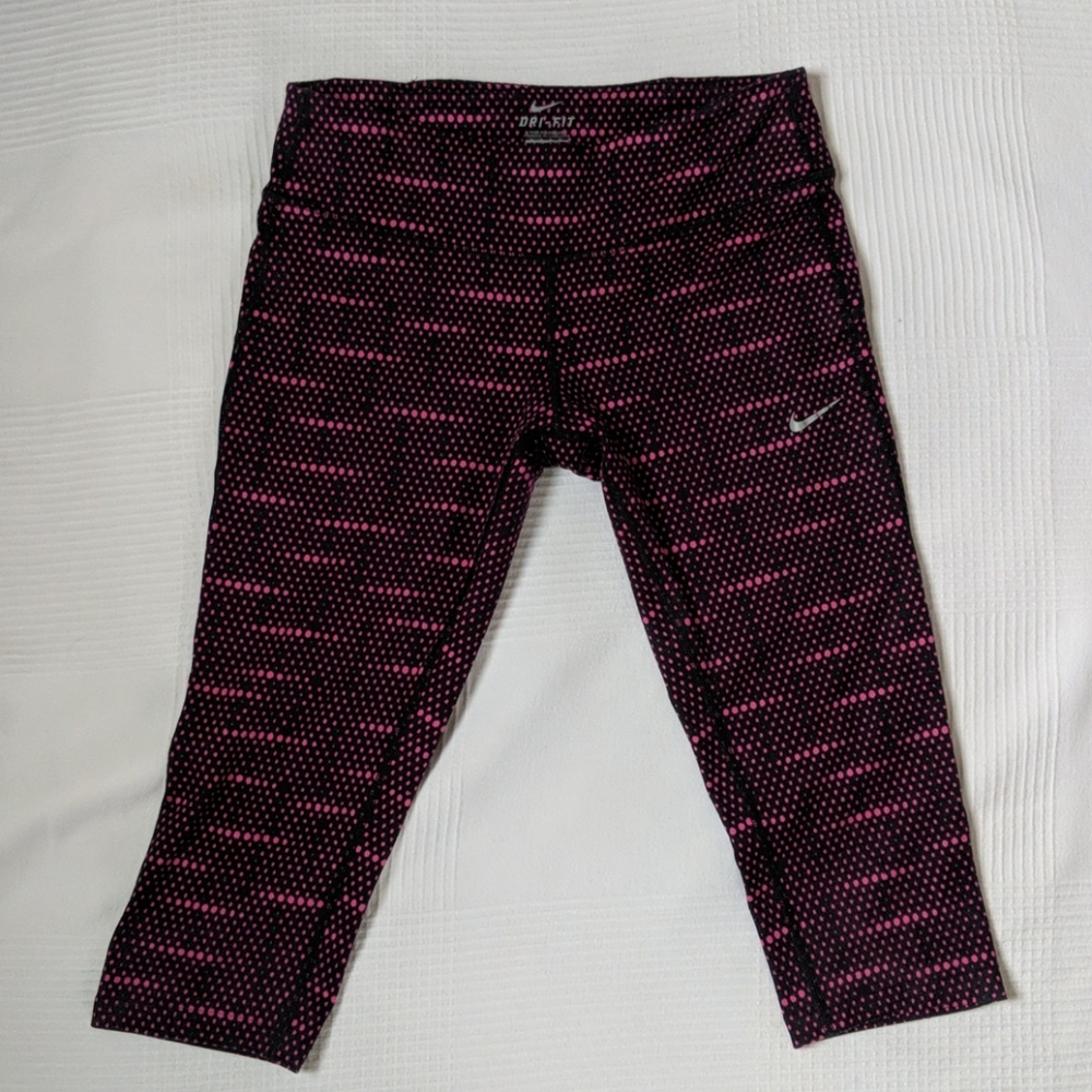 Nike dry fit capri